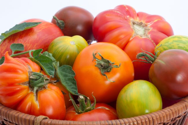 Tomatoes: Health Benefits & Nutrition Facts